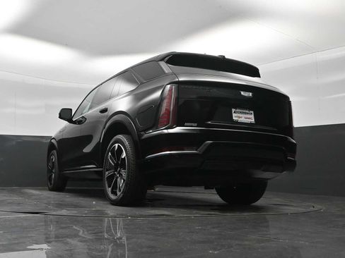 Used 2025 Cadillac Escalade IQ Sport 1 AWD/4WD image 23
