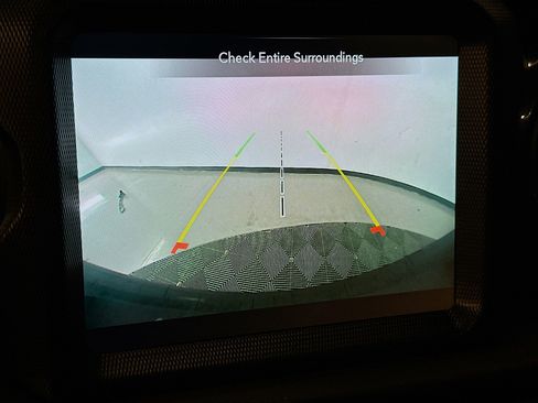 Used 2023 Jeep Wrangler Unlimited Sport image 23