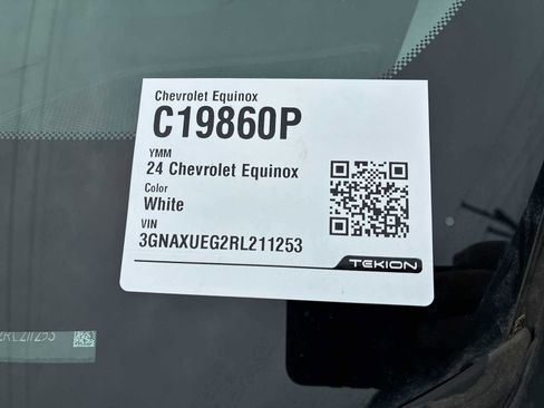 Certified 2024 Chevrolet Equinox LT image 33