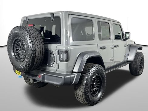 Used 2023 Jeep Wrangler Unlimited w/ Sun & Screen Package image 6