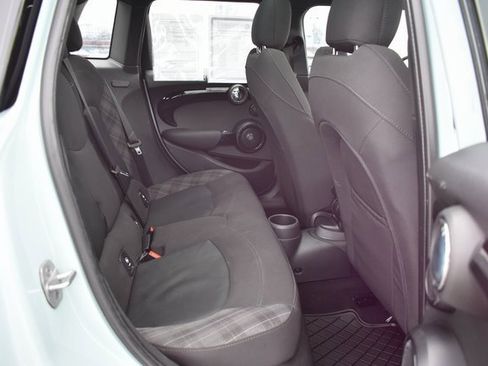 Used 2019 MINI Cooper S image 41