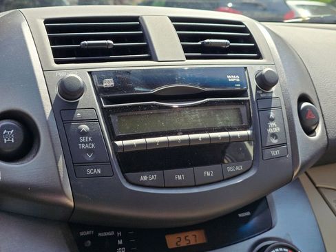 Used 2010 Toyota RAV4 4WD image 19