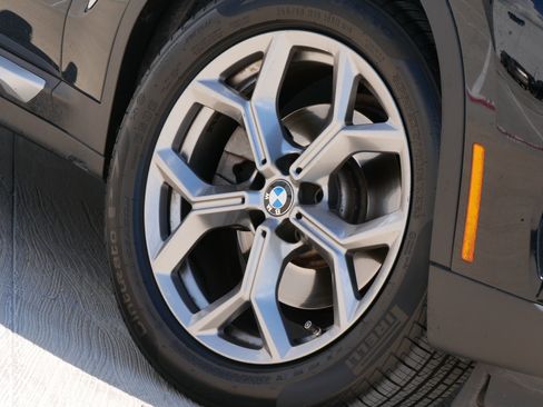 Used 2024 BMW X3 sDrive30i w/ Convenience Package w/ZPA RWD image 10