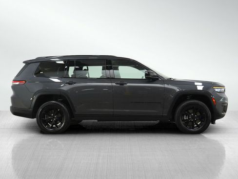 Used 2025 Jeep Grand Cherokee L Laredo AWD/4WD image 6