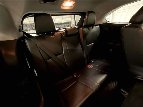 Used 2022 Toyota Highlander XLE image 36