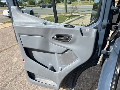 Used 2019 Ford Transit 250 148 High Roof Extended image 23