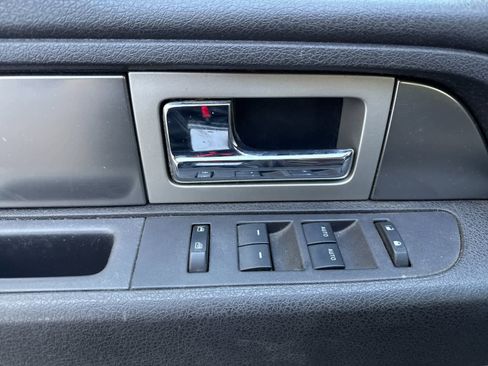 Used 2014 Ford F150 FX4 w/ Equipment Group 401A Mid AWD/4WD image 12