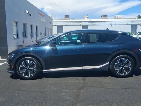 Used 2024 Kia EV6 Light RWD image 2