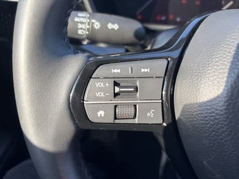 Used 2024 Honda CR-V EX-L image 12