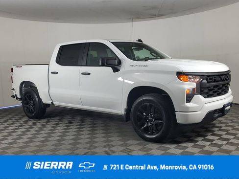 New 2026 Chevrolet Silverado 1500 Custom AWD/4WD image 1