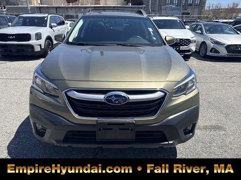 Used 2020 Subaru Outback Premium AWD/4WD image 12