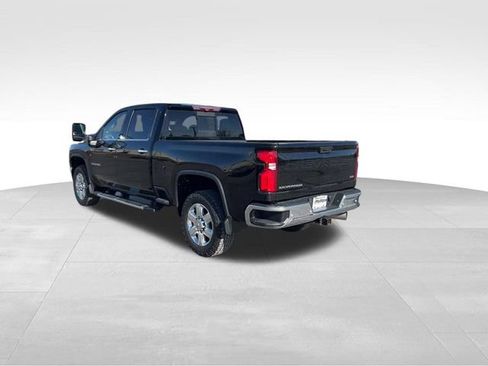 Certified 2021 Chevrolet Silverado 2500 LTZ w/ LTZ Premium Package AWD/4WD image 8