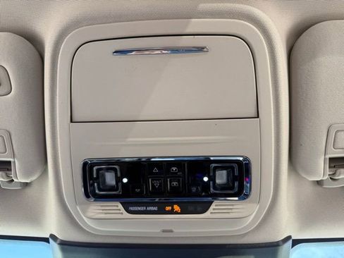 Used 2022 Lincoln Corsair AWD w/ Premium Package image 38