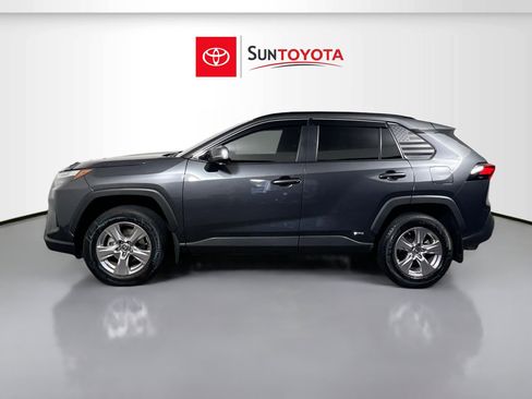 Used 2024 Toyota RAV4 XLE AWD/4WD image 7