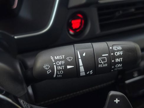 Certified 2025 Honda Pilot EX-L image 30