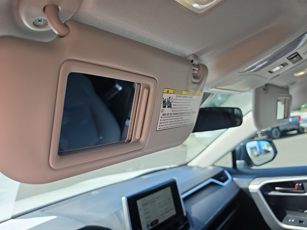 Certified 2025 Toyota RAV4 LE AWD/4WD image 13