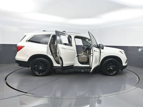 Used 2017 Honda Pilot EX-L image 37