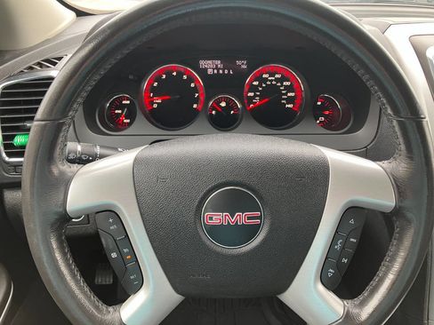 Used 2012 GMC Acadia SLT image 18