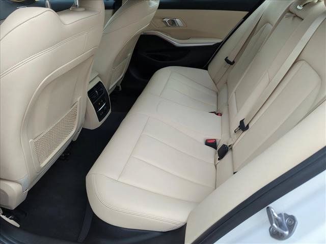 Used 2020 BMW 330i Sedan w/ Convenience Package RWD image 20