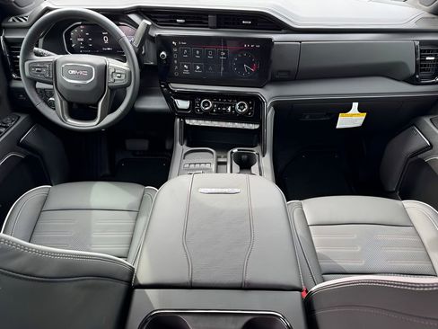New 2026 GMC Sierra 2500 AT4X AWD/4WD image 17