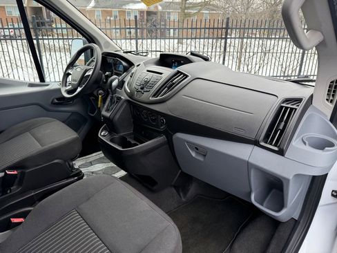 Used 2018 Ford Transit 350 XL image 11
