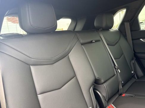 Certified 2024 Cadillac XT5 Luxury w/ LPO, Floor Liner Package AWD/4WD image 24