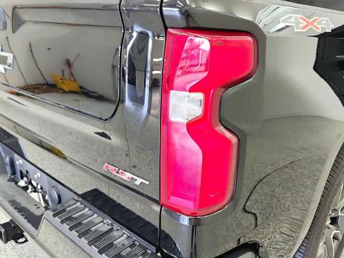 Used 2024 Chevrolet Silverado 1500 RST AWD/4WD image 37