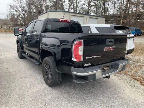 Used 2019 GMC Canyon SLE w/ Elevation Edition image 13