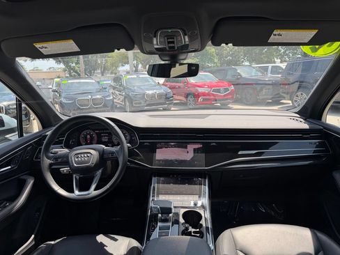 Used 2025 Audi Q7 3.0T Premium Plus AWD/4WD image 36