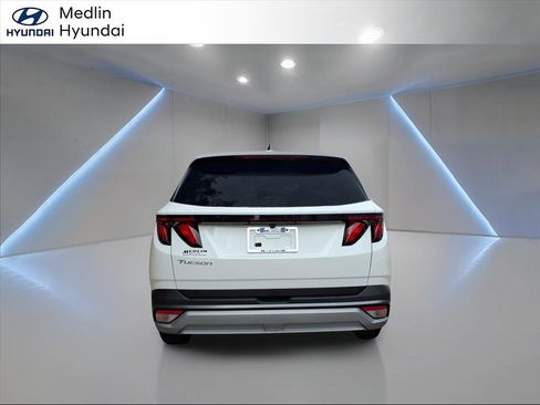 New 2026 Hyundai Tucson SEL FWD image 4