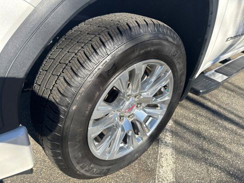 Used 2021 GMC Sierra 1500 Denali w/ Driver Alert Package II image 14