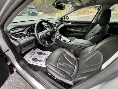 Used 2017 Buick LaCrosse Essence image 9