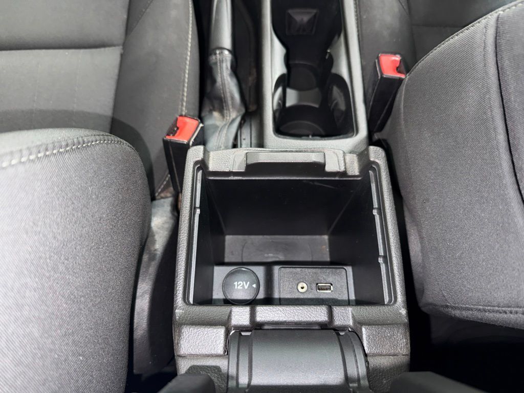 Used 2016 Ford Focus SE FWD image 26