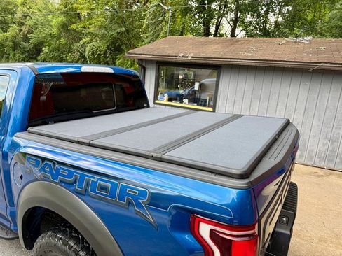 Used 2018 Ford F150 Raptor w/ Equipment Group 802A Luxury AWD/4WD image 7