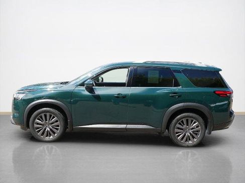 Certified 2023 Nissan Pathfinder SL w/ SL Premium Package AWD/4WD image 5