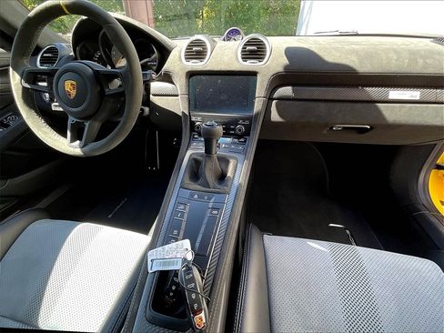 Certified 2025 Porsche 718 Cayman GT4 RS image 18