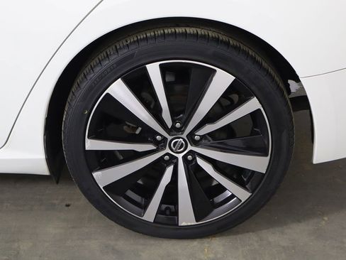 Used 2021 Nissan Altima 2.5 SR image 39