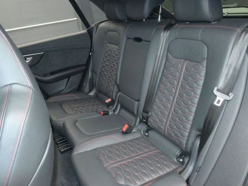 Used 2023 Audi RS Q8 image 24