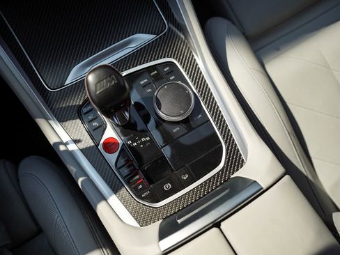 Used 2023 BMW XM image 31