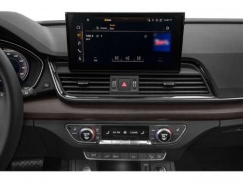 Certified 2023 Audi Q5 e Premium Plus w/ Premium Plus Package image 13