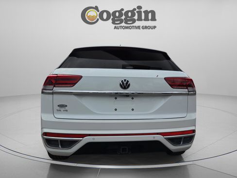 Used 2021 Volkswagen Atlas Cross Sport SE image 5