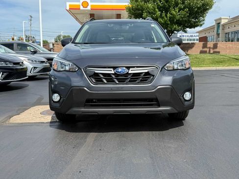 Used 2021 Subaru Crosstrek 2.0i Premium AWD/4WD image 2