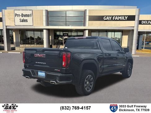 Certified 2025 GMC Sierra 1500 AT4 image 2