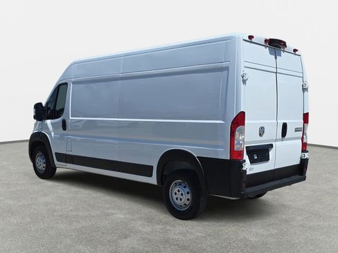 Used 2023 RAM ProMaster 2500 FWD image 7