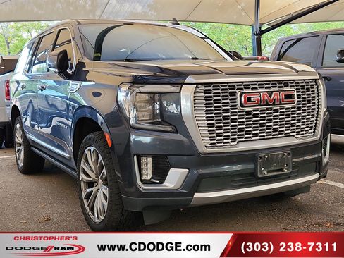 Used 2021 GMC Yukon Denali w/ Denali Premium Package AWD/4WD image 1