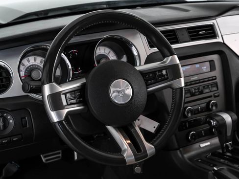 Used 2010 Ford Mustang GT image 13