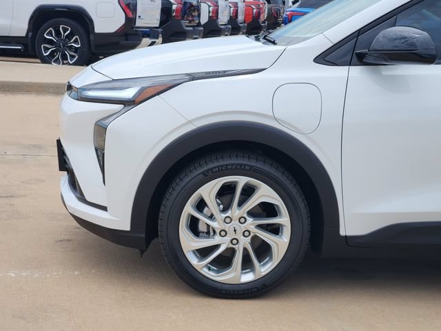 New 2027 Chevrolet Bolt LT FWD image 9