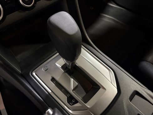 Used 2023 Subaru Crosstrek 2.0i image 13