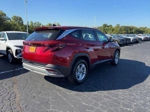 Used 2026 Hyundai Tucson SE image 3