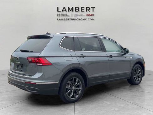 Used 2023 Volkswagen Tiguan SE AWD/4WD image 5